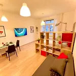 Neverin Luxury Apartments-private Garage Appartement
