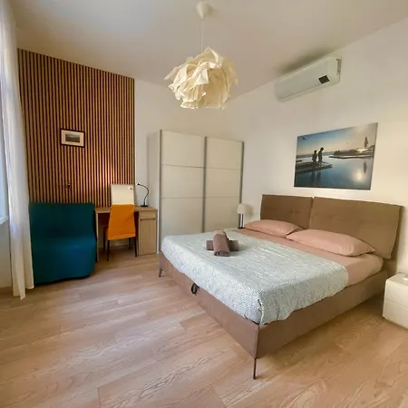 Neverin Luxury Apartments-private Garage Appartement Triëst
