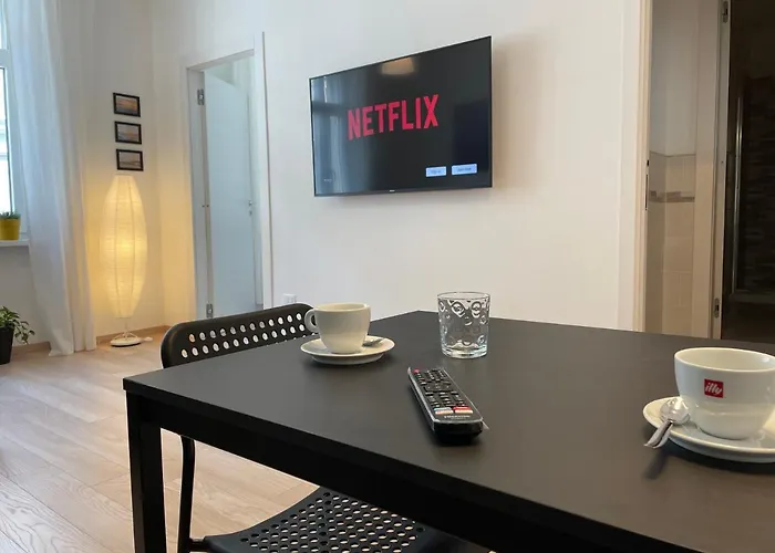 Διαμέρισμα Residence Neverin Luxury-Apartments With Garage- Close To Piazza Unita & Train Station