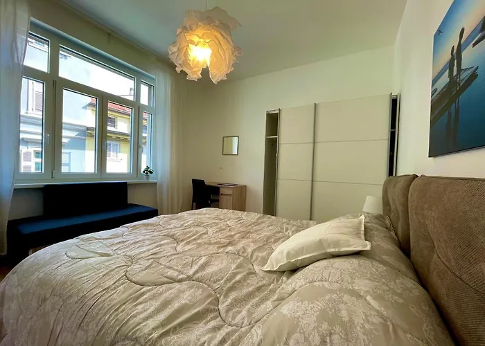 Διαμέρισμα Residence Neverin Luxury-Apartments With Garage- Close To Piazza Unita & Train Station