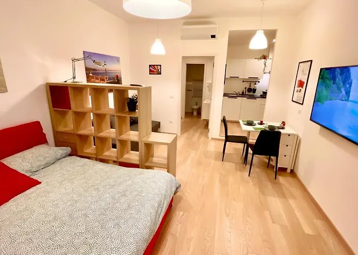 Διαμέρισμα Residence Neverin Luxury-Apartments With Garage- Close To Piazza Unita & Train Station Τεργέστη