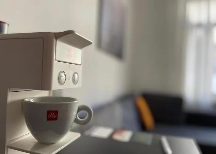 Residence Neverin Luxury-Apartments With Garage- Close To Piazza Unita & Train Station *