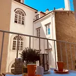شقة Neverin Luxury Apartments-private Garage