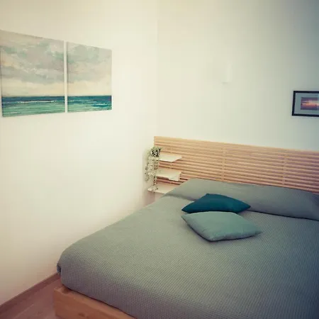 Apartment Neverin Luxury Apartments-private Garage *
