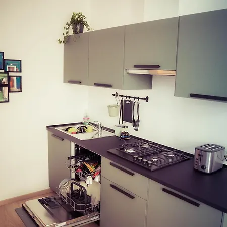 Residence Neverin City Center With Garage Near Piazza Unita & Train Station Trieste