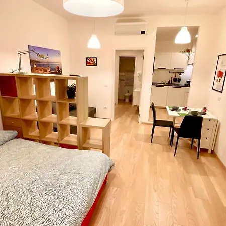 Apartman Residence Neverin City Center With Garage Near Piazza Unita & Train Station Trieszt