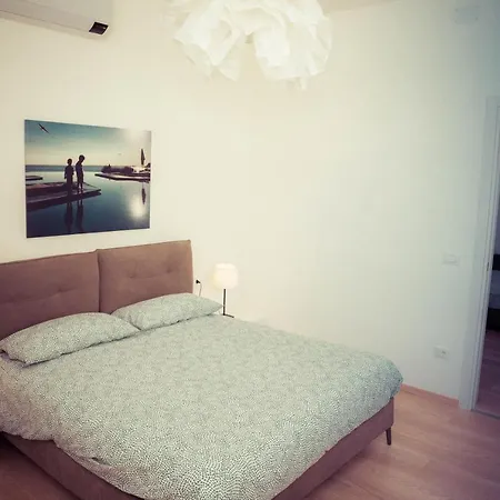 Residence Neverin City Center With Garage Near Piazza Unita & Train Station * Trieste