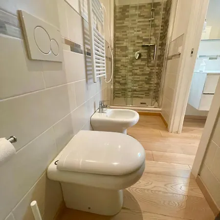 Apartament Neverin Luxury Apartments-private Garage Triest