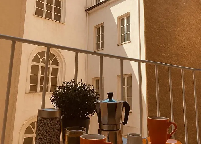 Neverin Luxury-apartments With Garage- Close To Piazza Unita & Train Station * Triëst