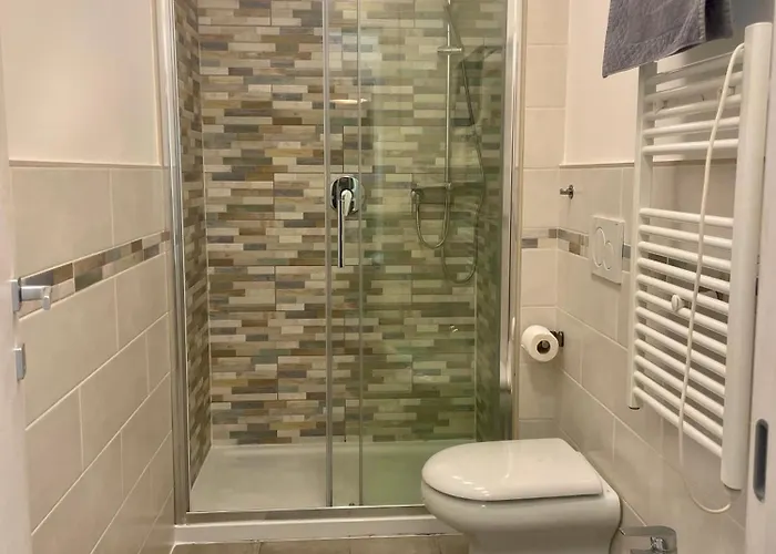 Neverin Luxury-apartments With Garage- Close To Piazza Unita & Train Station * Trieste